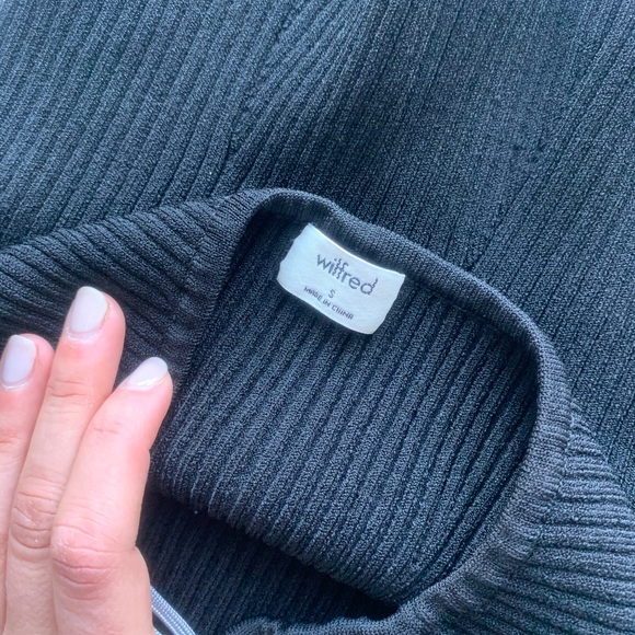 Aritzia Wilfred tube top black - Picture 3 of 5